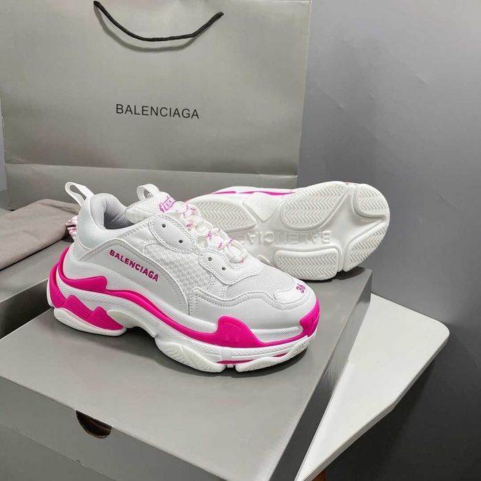 Adidasi Balenciaga Triple S Premium