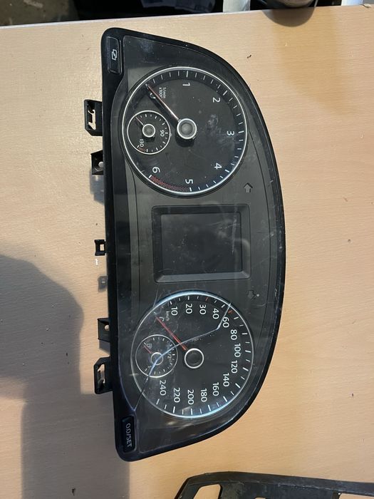 Piese touran 1t3 (2010-2015) 2.0tdi