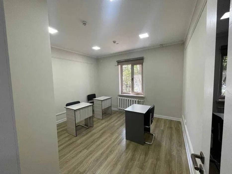 Продается нежилое помещение вдоль дороги 115м2 - Юнусабад | Бадамзар