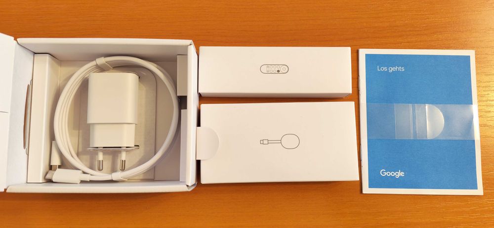 Google Chromecast TV, 4K, HDMI, Bluetooth, Wi-Fi, Бял