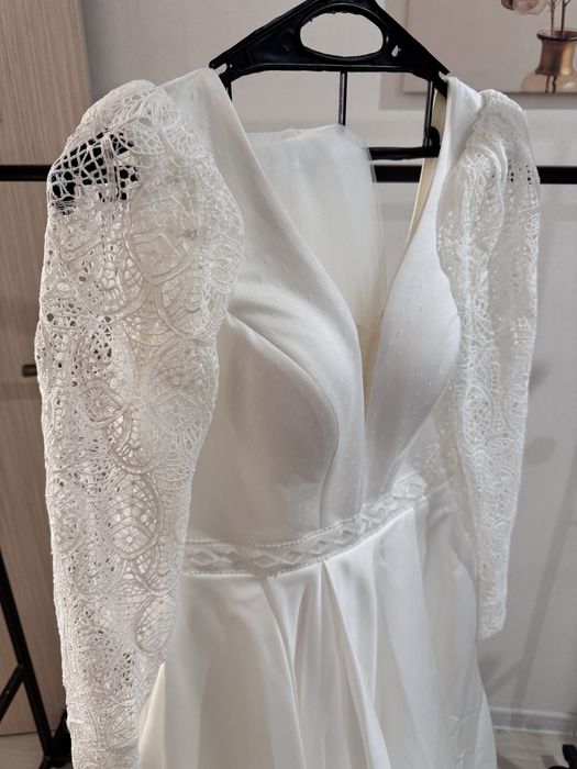 Продам свадебное платье