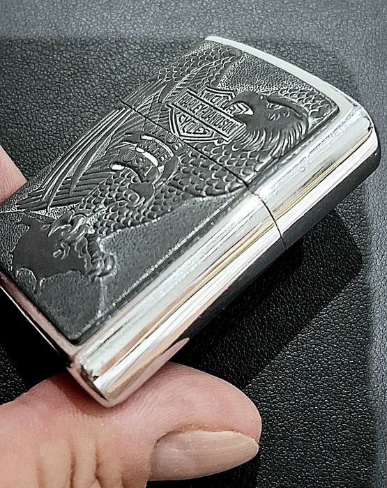 Рядък модел оригинална ZIPPO бензинова запалка