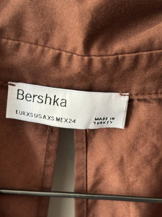Чисто нова дамска рокля Bershka