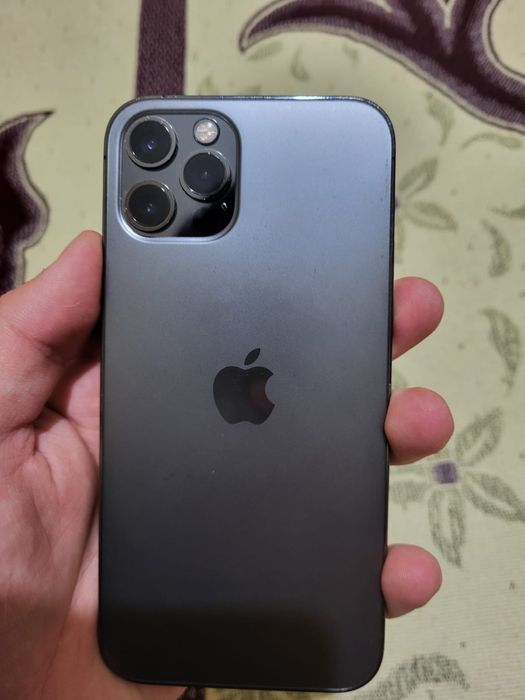 Продам iPhone 12 Pro