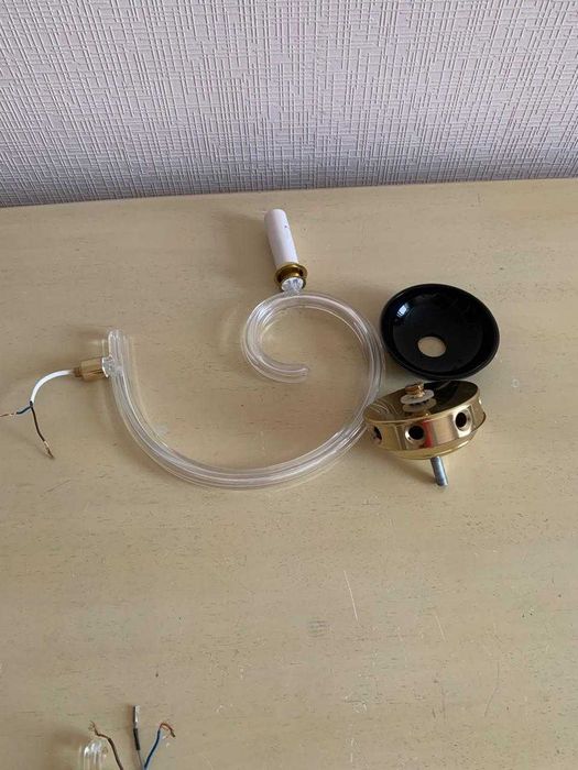 Детали от хрустальной люстры