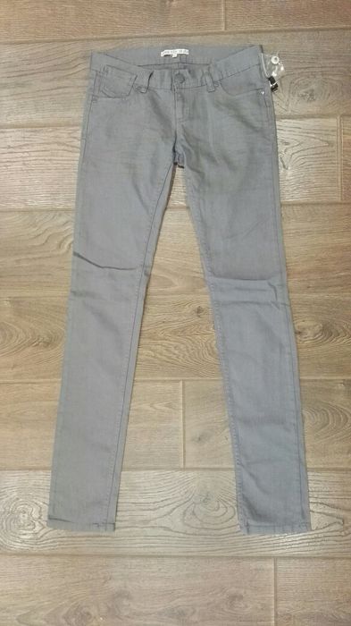 Дънки женски - разпродажба всичко на една цена