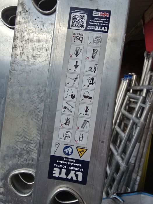 Scara aluminiu LYTE