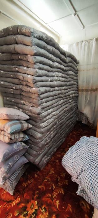matras ko'rpa yostiq komplekt yangi toza maxsulot