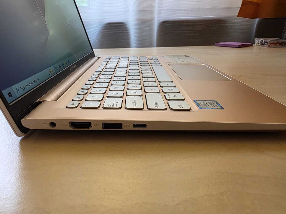 Laptop ASUS VivoBook