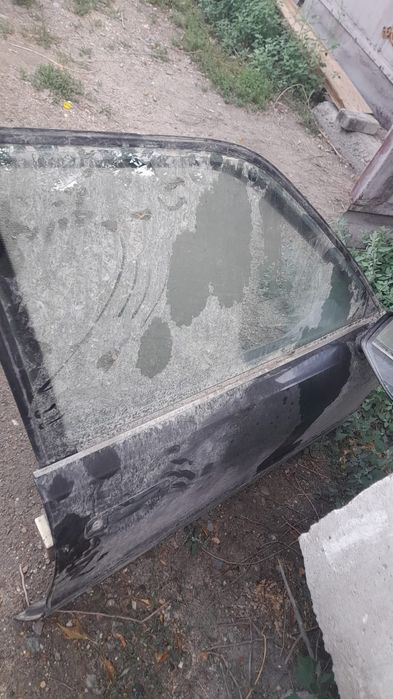 Запчасти на ауди 80 В3