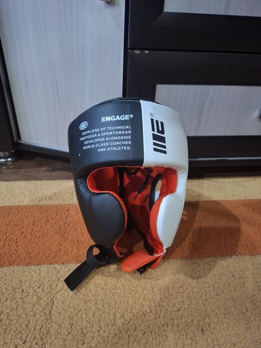 Шлем для единоборств Engage