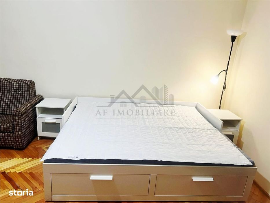 Apartament cu o camera de inchiriat