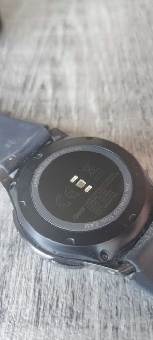 Смарт часовник Samsung Gear S3 Frontier ! Изключително запазен ! Пълен комплект !