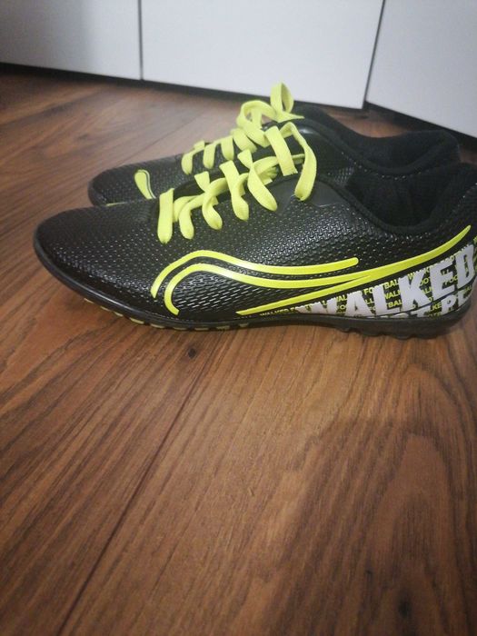 Стоножки за футбол