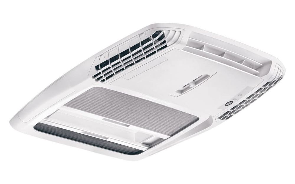 Нов климатик за кемпер Dometic FreshLight 220