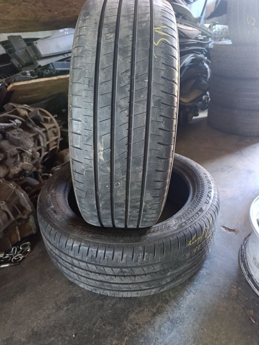 Продавам 2бр летни гуми 225/50/18