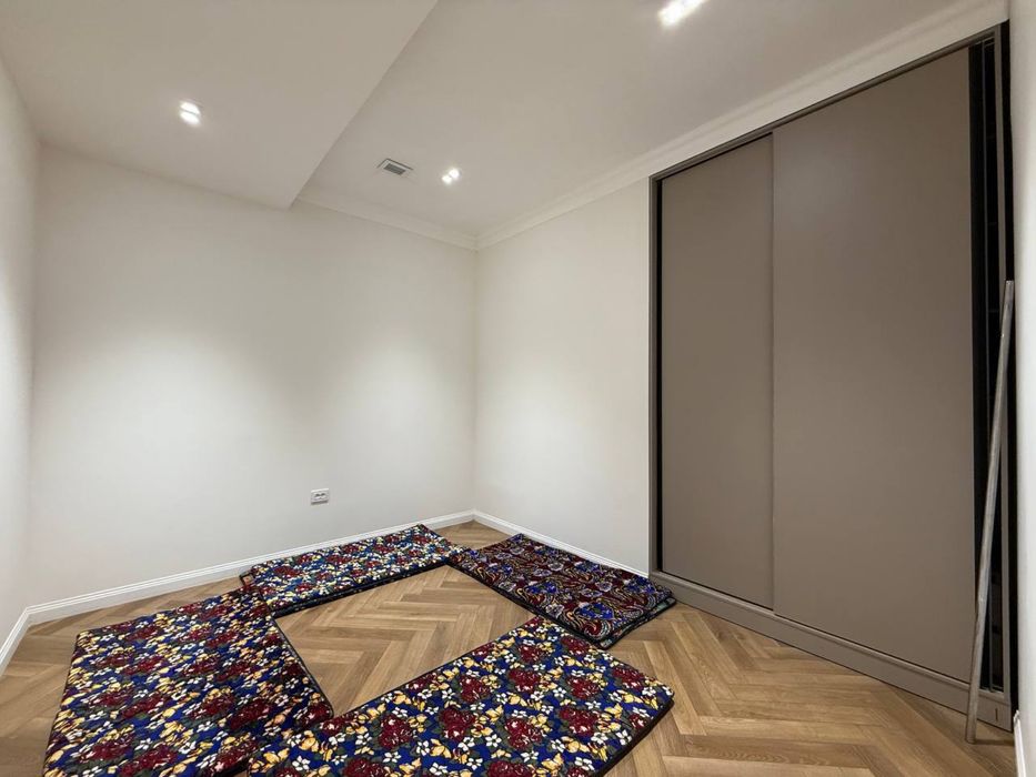 4/1/8 124м2 Паркентский Дуплекс Oq Saroy закрытый двор