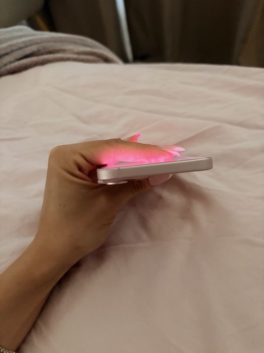 Телефон iphone 15 plus