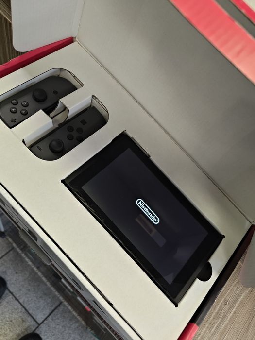 Nintendo Switch (V1/V2) Gray - Пълен комплект с кутия
