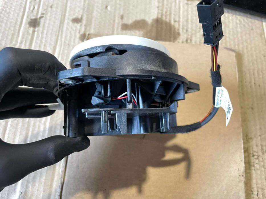 Дръжка Заден Капак Камера Обратно Виждане 10A827469P VW ID.3 E11 pro