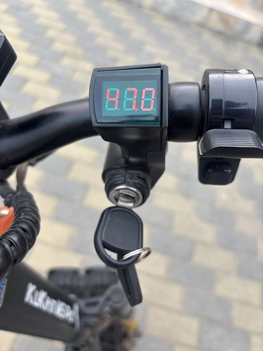 Vand sau schimb Trotineta electrica Kukirin M5 PRO