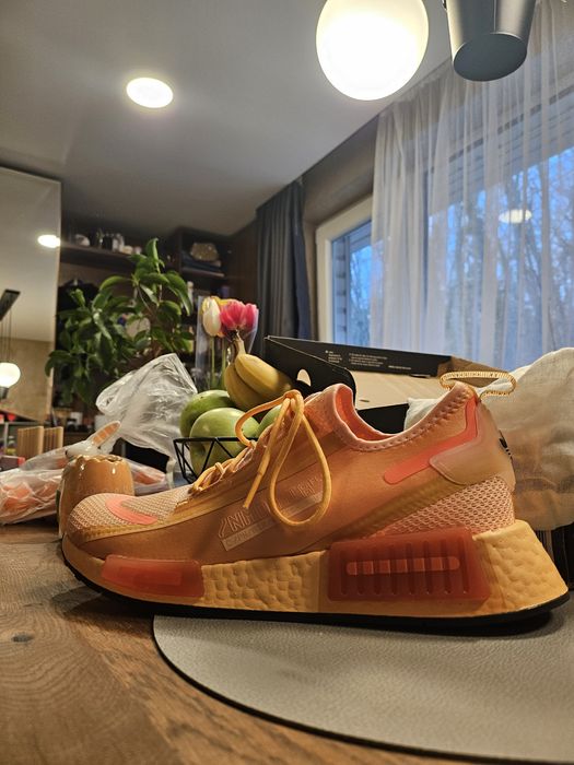 Adidas Nmd _ r1 spectoo w