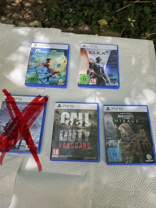 Playstation 5 slim disk 1 TB с 2 контролера и вградена игра + Подарък 4 игри