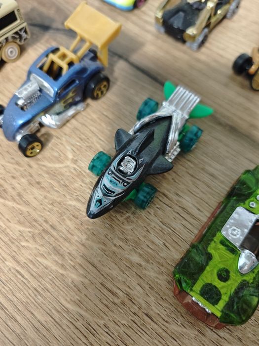 Колички Hot Wheels