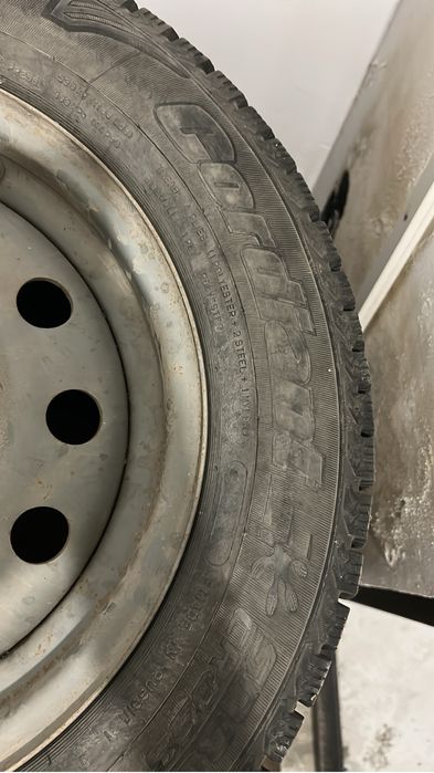 Зимний комплект с дисками 185/65/R14