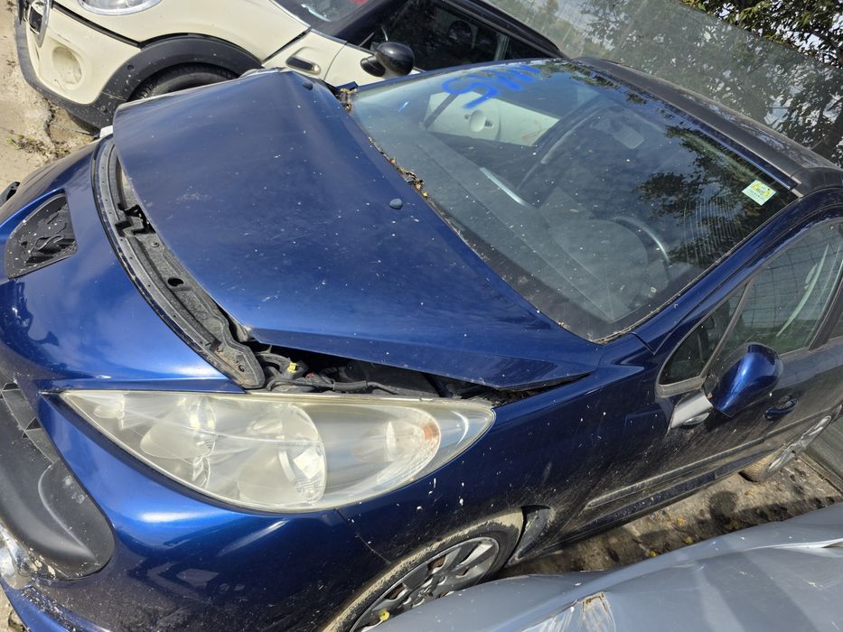 Dezmembrez Peugeot 207 1.4i 16i 14hdi