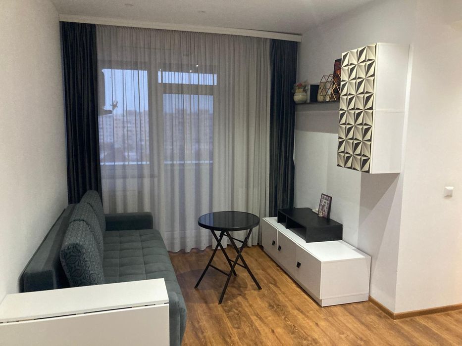Inchiriez apartament cu 2 camere  zona Badea Cartan