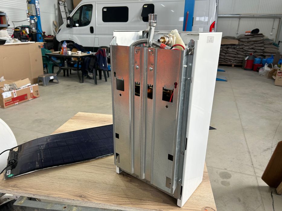 Газов проточен бойлер BOSCH – за топла вода за дома/кемпер/каравана