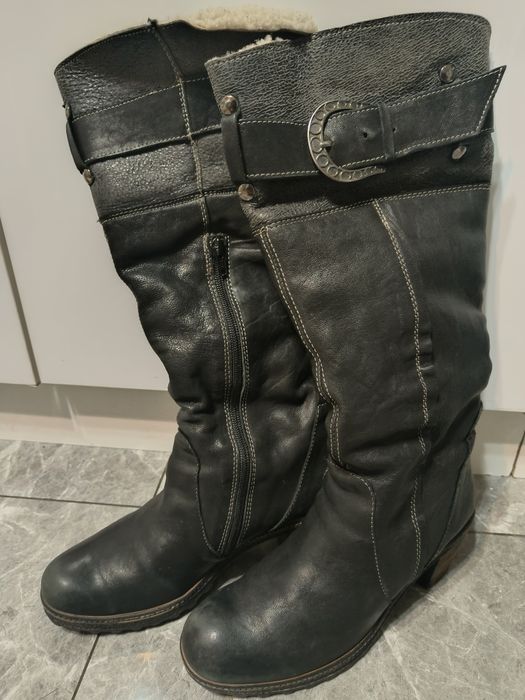 Продаю сапоги кожаные 38 размера