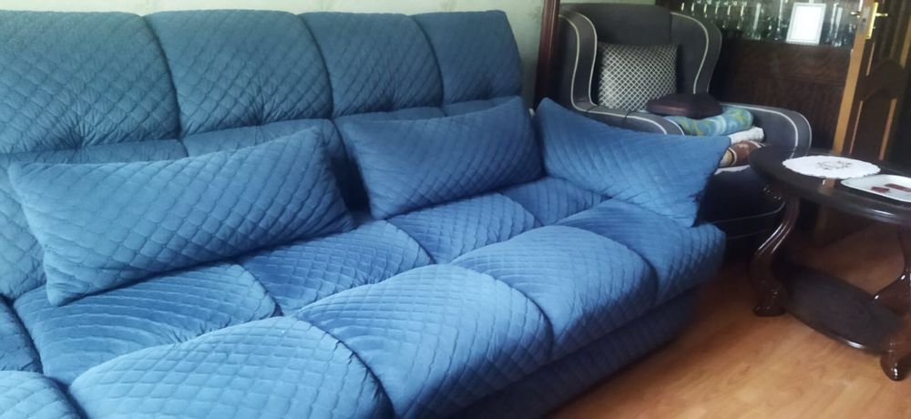 Продам диван. Новый, идеальный