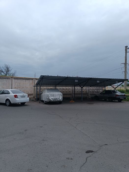 Nejiloy yer noturar bino biznes sentr bogʻcha Market qursa boladi
