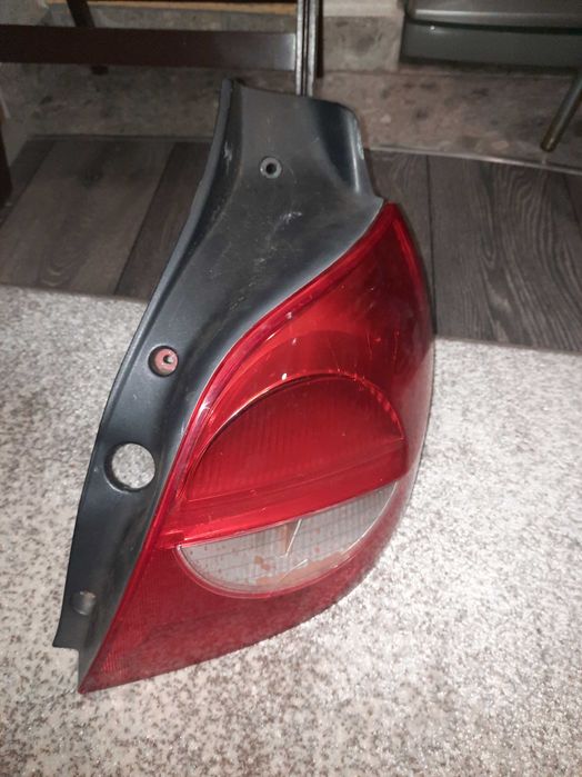 Части за Renault Clio 3 (5 врати)