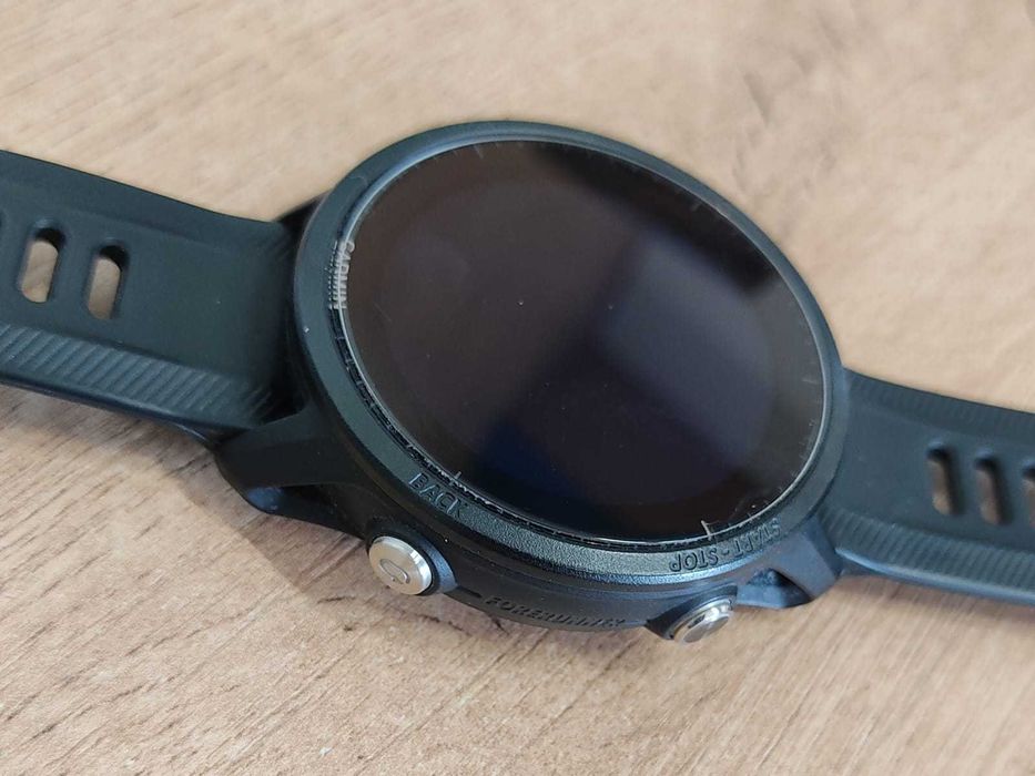 Спортивные часы Garmin Forerunner 955