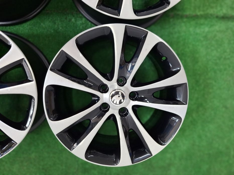 Шкода-17цола-5/112-ЕТ-49:Ж-7,5-оригинарни"RONAL"