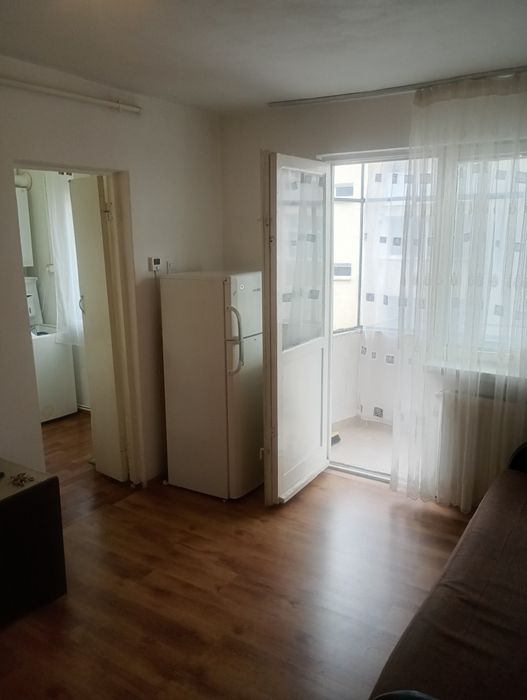 Închiriez garsonieră Str.Soimului