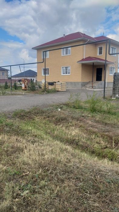 Продам коттедж 'Уркер