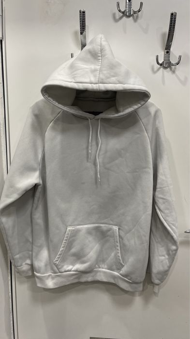 Продам женскую толстовку