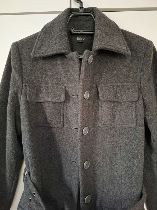 Dika палто от вълна