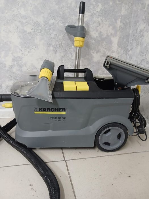 Продаётся мощный пылесос KARCHER Professional Puzzi 10/1
