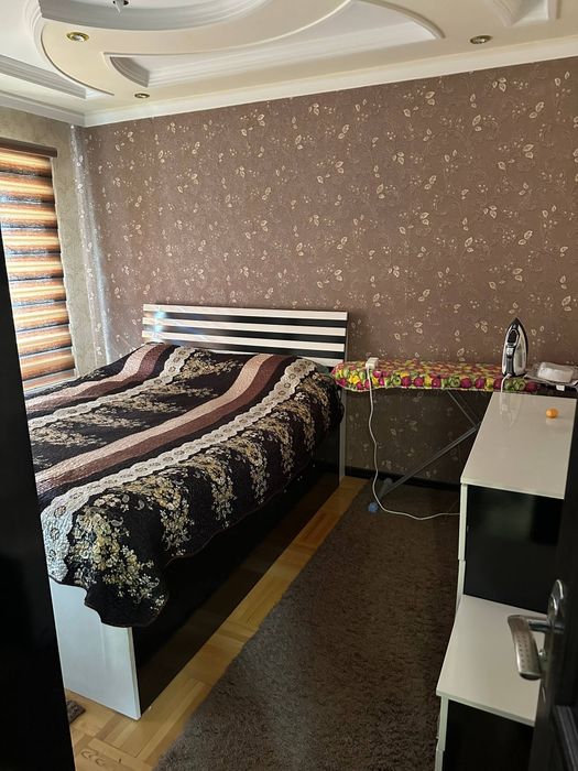 Сдаётся 2 комнатная квартира