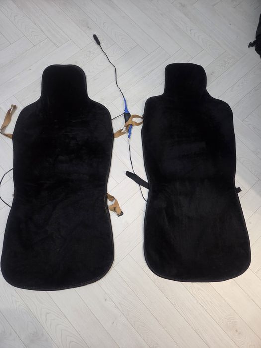 Чехол  Универсалны Есть 2  конплекта