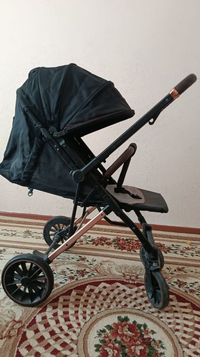 детская коляска.