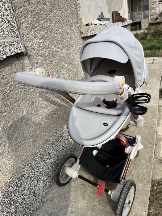 Бебешка количка hot mom