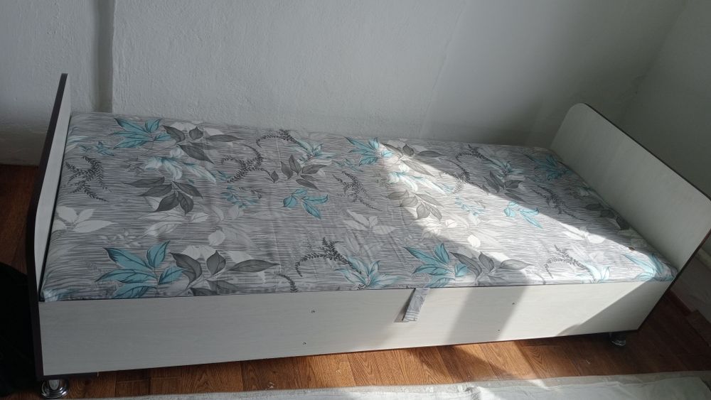 Прихожка краватпен