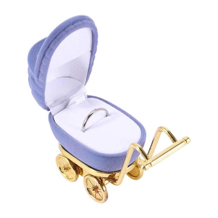 Шкатулка в виде коляски для беременных