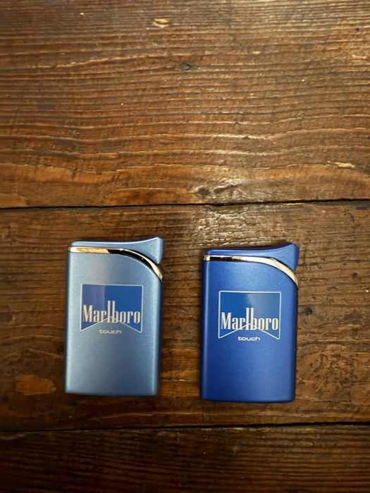 Пепелник Marlboro + 2 запалки Marlboro